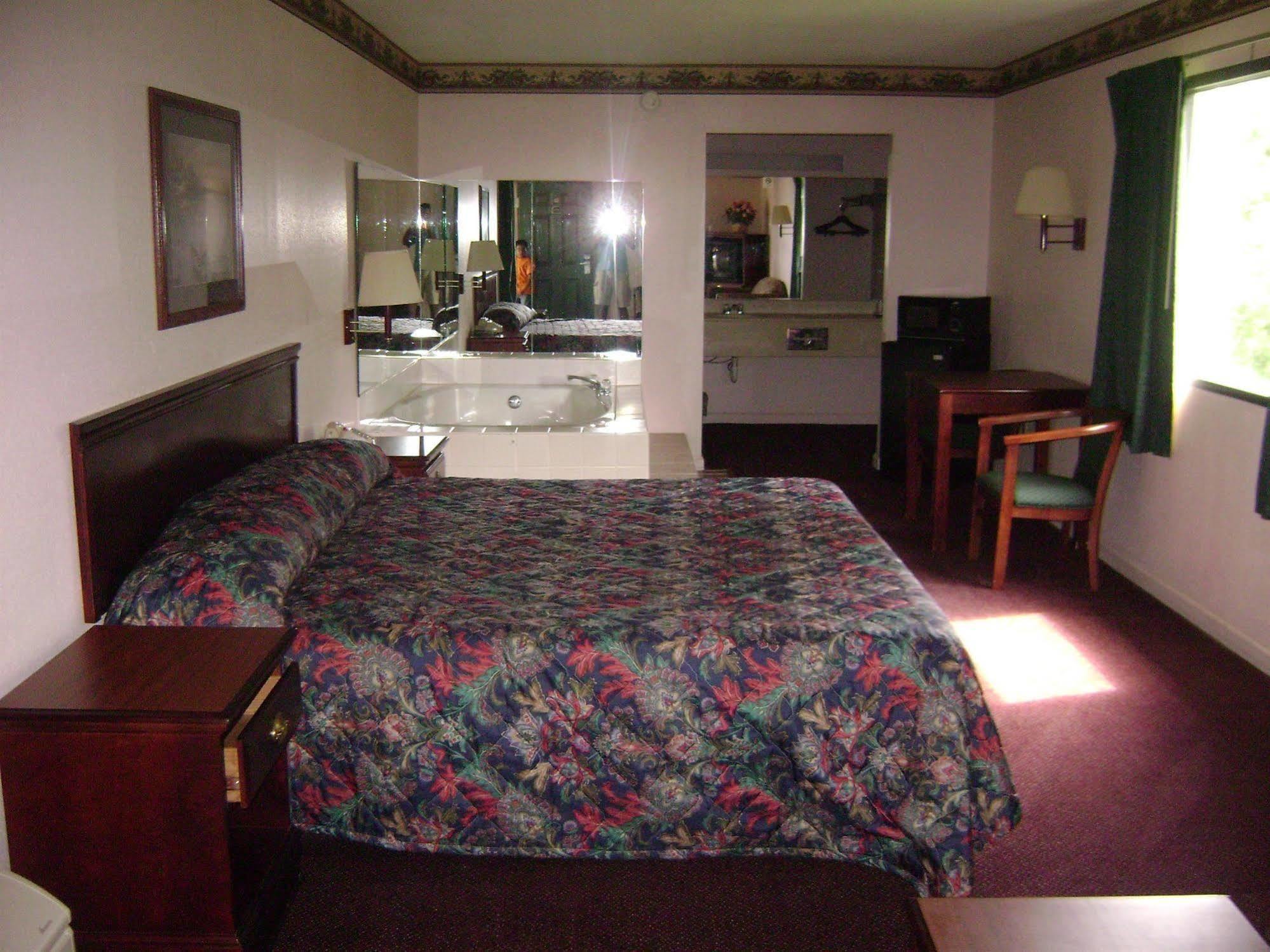 Garden Inn & Suites Hogansville Extérieur photo